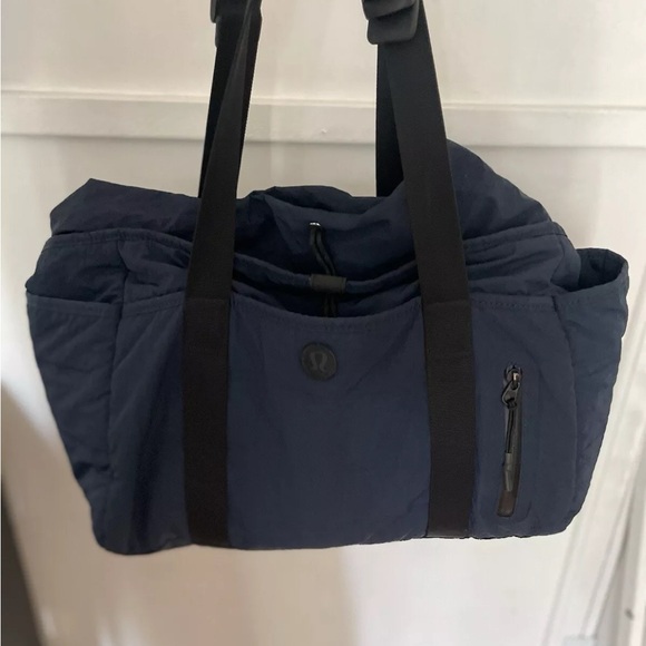 Lululemon Navy Bag - Picture 3 of 3